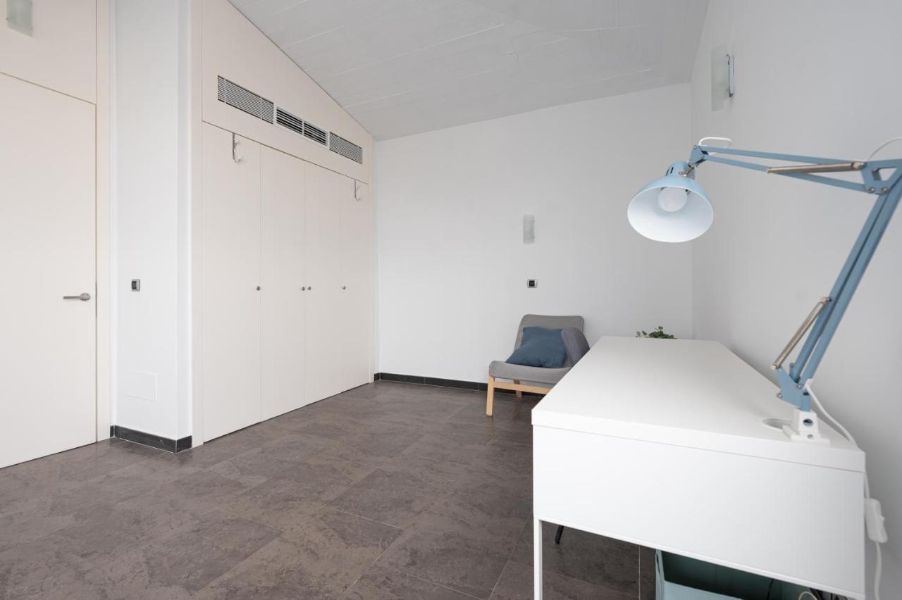 Willa Modern 2Br House - Private Pool - Parking San Bartolomé Zewnętrze zdjęcie